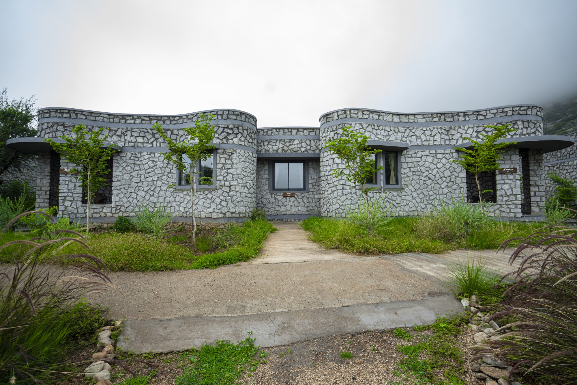 Family Room with Pool in jawai