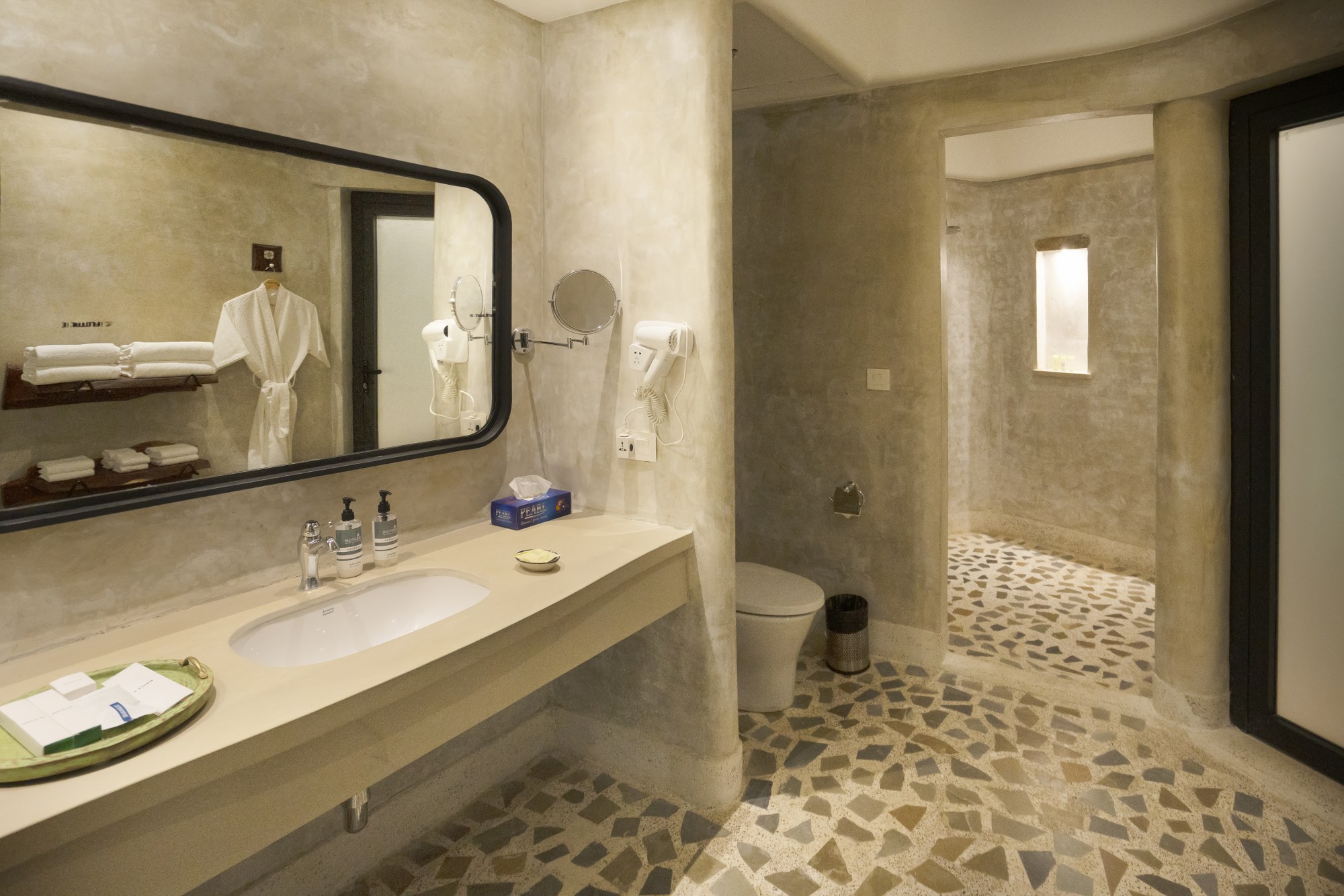 Private Swimming Pool